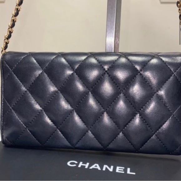 Chanel Long Wallet on Chain - Picture 4 of 16